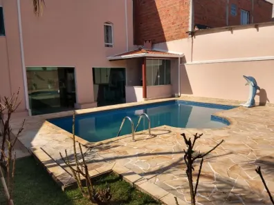 Casa com 3 Quartos à venda, 253m² no Parque Jambeiro, Campinas