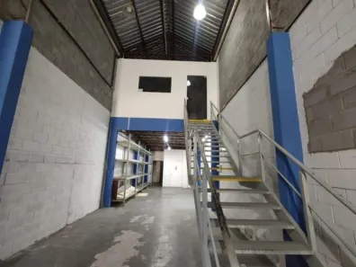 Galpão/Depósito/Armazém para alugar, 220m² no Rudge Ramos, São Bernardo do Campo