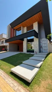 Casa de Condomínio com 4 Quartos à venda, 255m² no Uruguai, Teresina