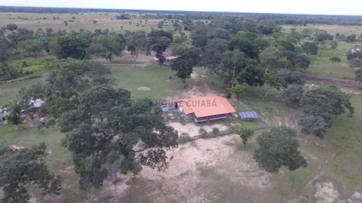 com 2 Quartos à venda, 150m² no , Poconé