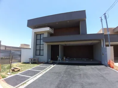 Casa de Condomínio com 3 Quartos à venda, 154m² no Parqville Pinheiros, Aparecida de Goiânia