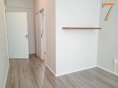 Sala Comercial para alugar, 22m² no Centro, Florianópolis