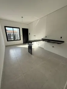 Casa com 2 Quartos à venda, 50m² no Éden, Sorocaba