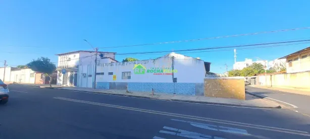 Casa com 6 Quartos à venda, 400m² no Ilhotas, Teresina