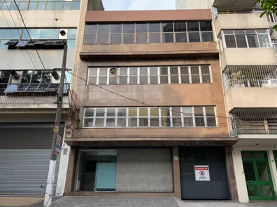 Prédio Comercial com 10 Quartos para alugar, 1150m² no Bom Retiro, São Paulo