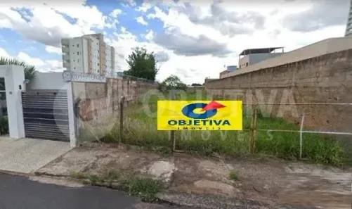 Lote/Terreno à venda, 400m² no Marta Helena, Uberlândia