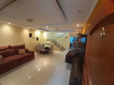 Casa com 3 Quartos à venda, 180m² no Novo Cavaleiro, Macaé
