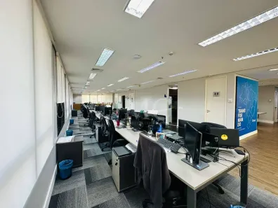 Sala Comercial para alugar, 400m² no Vila Olímpia, São Paulo