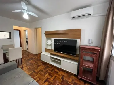 Apartamento com 2 Quartos para alugar, 56m² no Centro Histórico, Porto Alegre