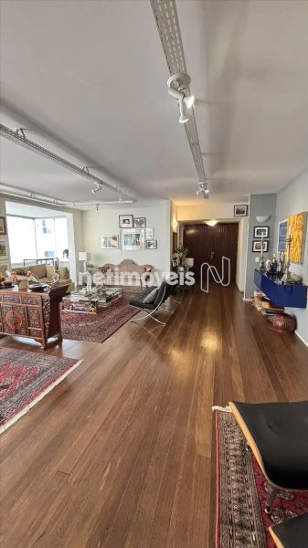 Apartamento com 4 quartos — Lourdes, Belo Horizonte