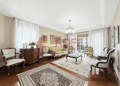 Apartamento com 4 Quartos à venda, 165m² no Vila Uberabinha, São Paulo