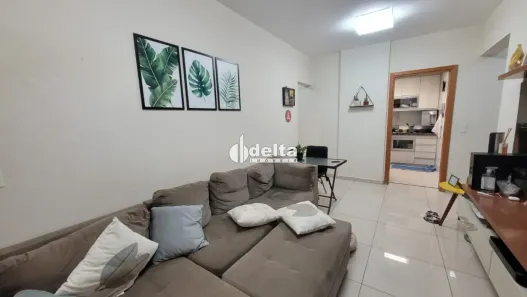 Apartamento com 2 Quartos à venda, 71m² no Centro, Uberlândia