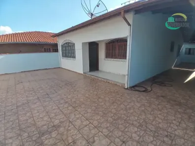 Casa com 2 Quartos para alugar, 100m² no Parque Jambeiro, Campinas