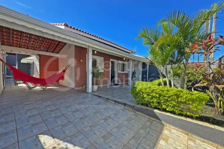 Casa com 3 Quartos à venda, 108m² no Jardim Tres Marias, Peruíbe