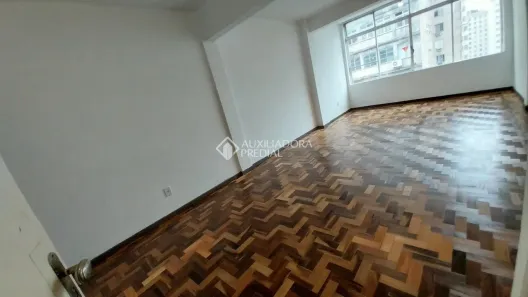 Sala Comercial à venda, 41m² no Centro Histórico, Porto Alegre