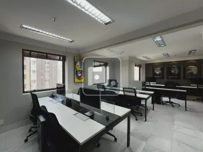 Sala Comercial para alugar, 383m² no Vila Olímpia, São Paulo