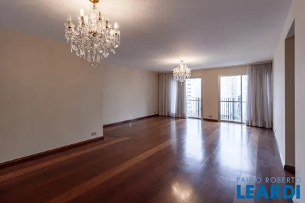 Apartamento com 4 Quartos para alugar, 180m² no Jardim Paulista, São Paulo