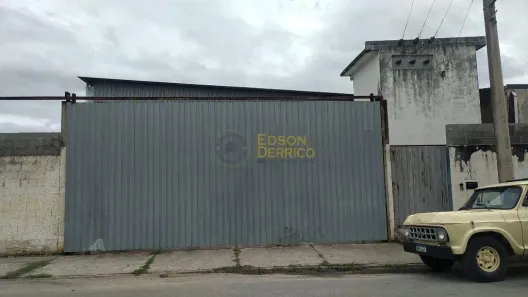 Ponto Comercial para alugar, 800m² no Cidade Nova, Pindamonhangaba