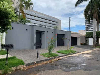 Casa com 3 Quartos à venda, 155m² no Jardim Karaíba, Uberlândia
