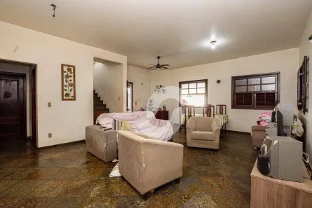 Casa com 4 Quartos à venda, 400m² no Camboinhas, Niterói