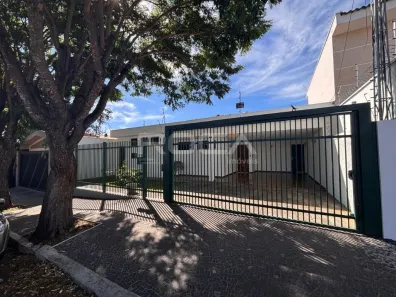 Casa com 3 Quartos à venda, 246m² no Vila Monteiro (Gleba I), São Carlos