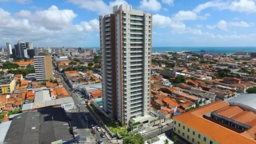 Apartamento com 3 Quartos à venda, 107m² no Centro, Fortaleza