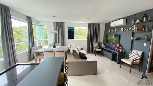 Apartamento com 2 Quartos à venda, 100m² no Pioneiros, Balneário Camboriú