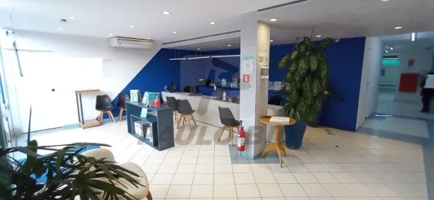 Ponto Comercial à venda, 880m² no Vila Bastos, Santo André