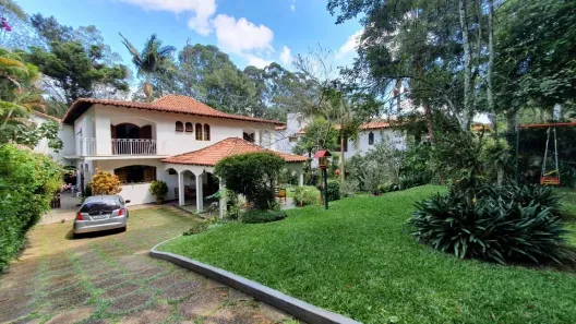 Casa de Condomínio com 4 Quartos à venda, 542m² no Vila Vianna, Cotia