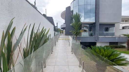 Casa com 4 Quartos à venda, 751m² no Tarumã, Curitiba
