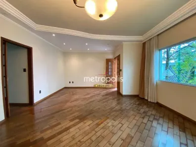 Casa com 3 Quartos para alugar, 340m² no Santa Maria, São Caetano do Sul