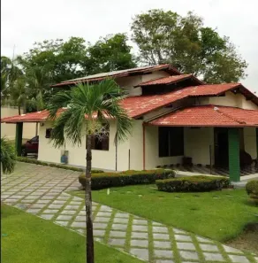 Casa com 3 Quartos para alugar, 350m² no Caçari, Boa Vista