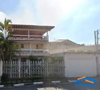 Sobrado com 4 Quartos à venda, 380m² no Vila Campesina, Osasco