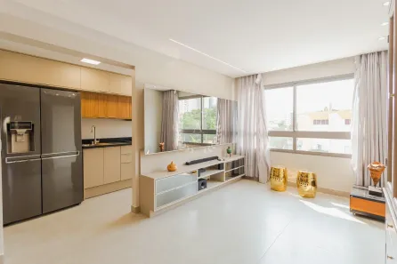 Apartamento com 3 Quartos para alugar, 83m² no Jardim Europa, Porto Alegre