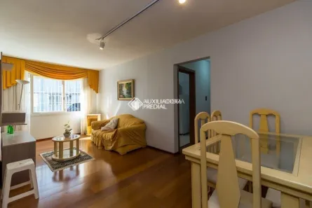 Apartamento com 2 Quartos à venda, 70m² no Partenon, Porto Alegre