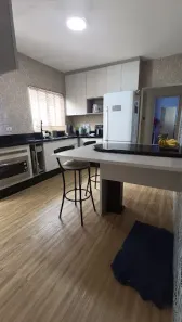 Casa com 4 Quartos à venda, 110m² no Vila Amorim, Suzano