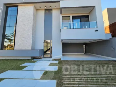 Casa de Condomínio com 3 Quartos para alugar, 320m² no Jardim Sul, Uberlândia