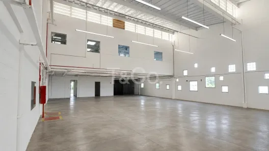 Galpão/Depósito/Armazém para alugar, 600m² no Parque Rural Fazenda Santa Cândida, Campinas