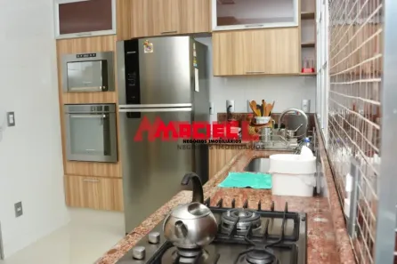 Casa com 3 Quartos à venda, 180m² no Village das Flores, Caçapava
