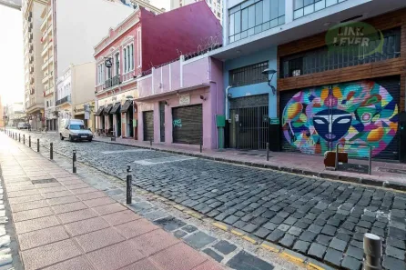 Apartamento com 2 Quartos à venda, 81m² no Centro, Curitiba