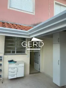 Casa com 2 Quartos para alugar, 80m² no Granja Viana, Cotia