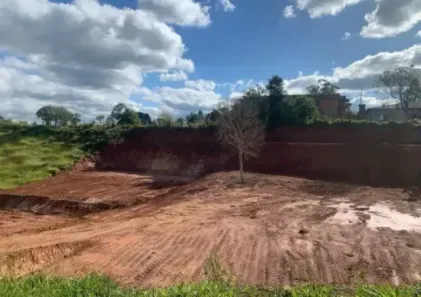 Lote/Terreno à venda, 1000m² no Centro, Mairinque