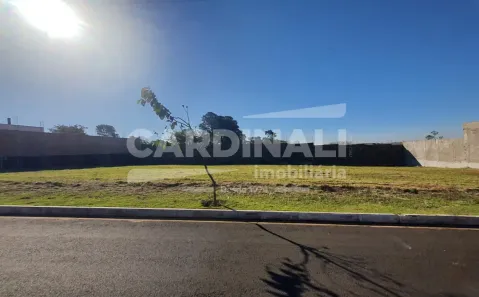 Lote/Terreno à venda, 250m² no Residencial Samambaia, São Carlos