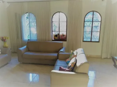 Sobrado com 3 Quartos à venda, 180m² no Parque Casa de Pedra, São Paulo