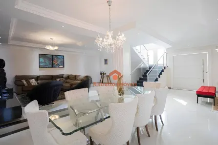 Sobrado com 3 Quartos à venda, 324m² no City Bussocaba, Osasco