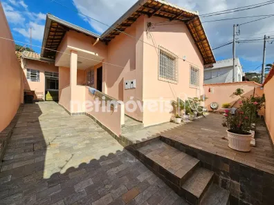 Casa com 4 Quartos à venda, 420m² no Santa Efigênia, Belo Horizonte