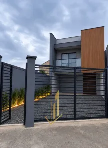 Casa com 3 Quartos à venda, 135m² no Saguaçu, Joinville