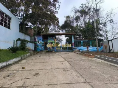 Fazenda/Sítio com 3 Quartos à venda, 300m² no Chácara Sete Cruzes, Suzano