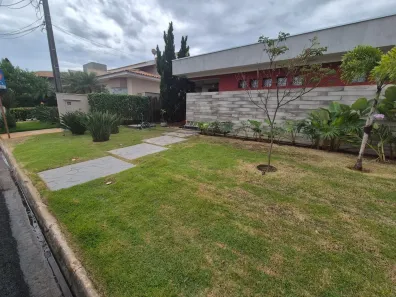 Casa de Condomínio com 4 Quartos à venda, 300m² no Condomínio Manoela, Araraquara
