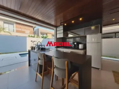 Casa de Condomínio com 4 Quartos à venda, 378m² no Jardim do Golfe, São José dos Campos